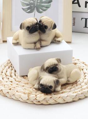 可爱小巴哥摆件彷真小狗pug幼犬公仔办公室桌面园艺汽车车载装饰
