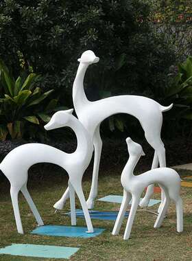 抽象梅花鹿摆件户外玻璃简约现代鹿雕塑园林景观花园庭院装饰美陈