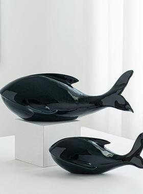 2025新款电视柜摆件高级感小众仿真海洋动物陶瓷手工鲨鱼蓝鲸家居