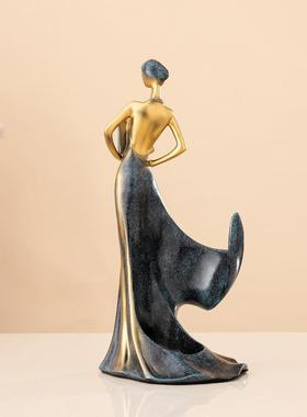 欧式轻奢扇子美女酒架树脂摆件家居客厅酒柜酒店大堂餐桌摆设