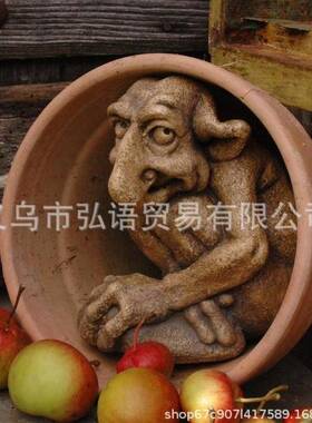 跨境新款干枯老人怪物树脂工艺品万圣节创意搞怪恶搞浮雕摆件现货
