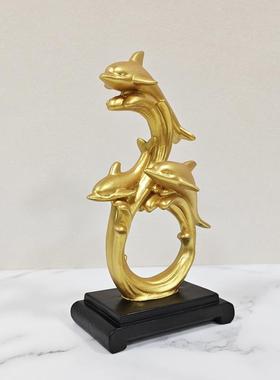 创意可爱海豚桌面办公酒柜客厅电视柜摆件三口之家卧室树脂装饰品