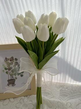 领证手捧花郁金香新娘结婚彷真花韩式婚礼ins小清新拍照道具假花