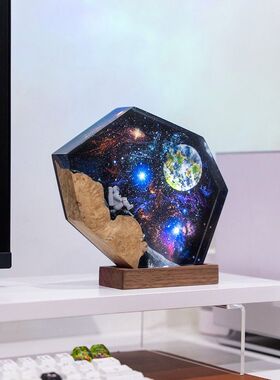 星际环氧灯太空银河树脂木夜灯宇航员树脂木艺术灯航天器夜灯