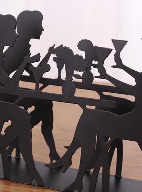 厂家简约金属铁艺纸巾架桌面收纳架人物纸巾架创意镂空家居