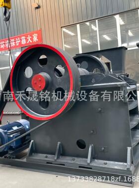 鄂式破碎机厂家直供耐磨抗造出料均匀支持定制