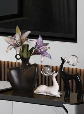 贝汉美黑白简约风客厅电视柜酒柜水晶球麋鹿花瓶桌面轻奢装饰摆饰