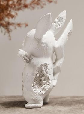 创意被腐蚀的皮卡丘摆件卡通公仔动漫手办房间书柜装饰树脂工艺品