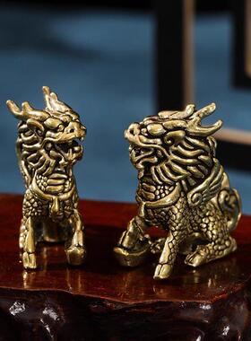 黄铜招财公母麒麟摆件一对镇宅店铺卧室桌面办公室客厅复古装饰品