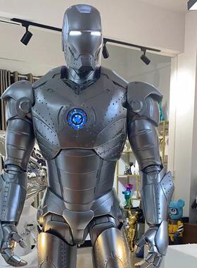 钢铁侠摆件酒店样板房创意装饰品现代落地雕塑商场客厅大型摆件