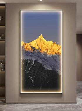 网红里雪山户入门玄壁关饰画日照金梅山客装厅道过走挂画高级廊感