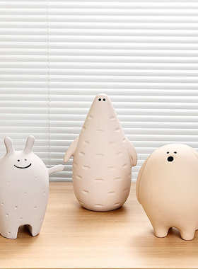 新奇宠萌酒柜装饰品样板间创意北欧摆件ins电视柜儿童房陶瓷卡通