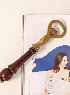 印度进口黄铜复古创意汽水啤酒开瓶器芒果木把手高端启瓶器摆件