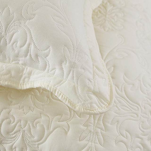 2022 new European style bed cover single-piece cotton thickened quilted sheet three-piece set tatami kang mat universal for four seasons