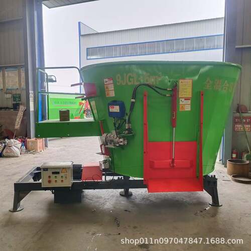 厂家直发TMR饲料搅拌机全日粮饲料搅拌机大型立式牛羊养殖制备机 - 图1