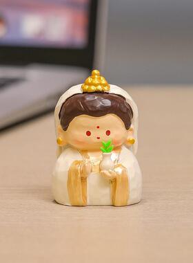 国潮神仙小摆件治愈系公仔工艺品礼物新款可爱树脂摆件萌粒财神