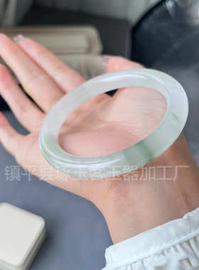 天然新疆天山翠手镯雪翠金丝玉A级翡翠飘花圆条镯子玉石中条手镯