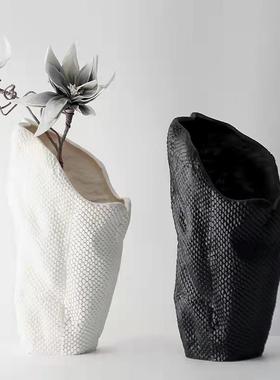 简约现代创意几何树脂鳞片花瓶北欧软装样板间花器客厅茶几装饰品