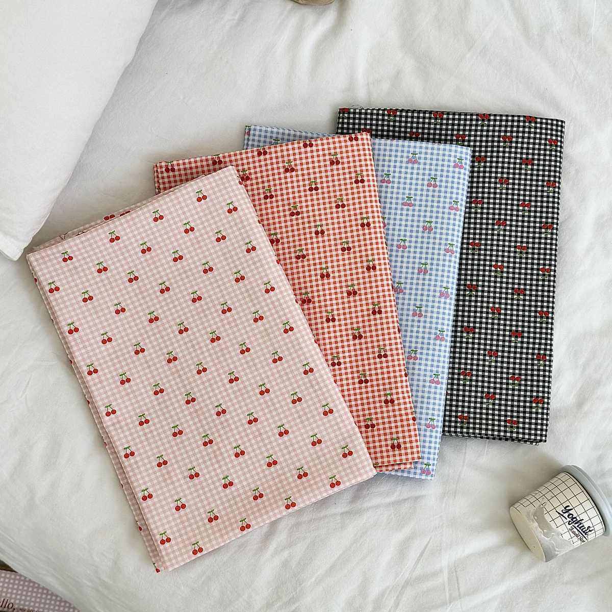 全棉平纹60支数码印花布料 格子樱桃花布手工diy箱包发饰童装面料,淘宝优惠券,粉丝福利购,淘宝优惠卷
