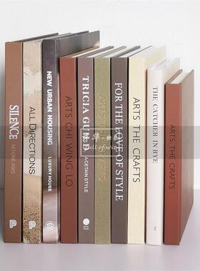 样板间装饰真书酒店样屋展示中书XYY饰房棕咖色软装品英文彷真道