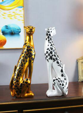 新款轻奢客厅办公室招财金钱豹业摆件创酒意电视柜柜装饰品乔迁开