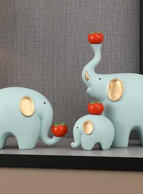 家四口大象摆饰级小众高感玄关电一视家居装饰柿柿如意品新房子乔