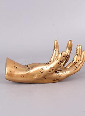 现代创意合金手造型摆件客厅茶几电视柜样板房家居装饰饰品