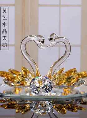 正品采购产粉天红色紫水件晶鹅装饰品，客厅装饰品，汽车内品部配