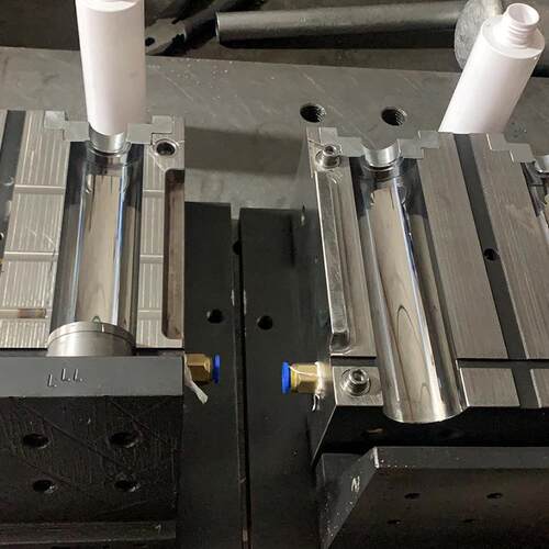 厂家生产直销高端化妆品注塑吹瓶模具开模定制瓶胚模具塑料模具 - 图2