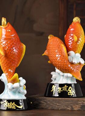 国潮创意锦鲤招财纳福年年有余树脂摆件高档家居酒柜办公室装饰品