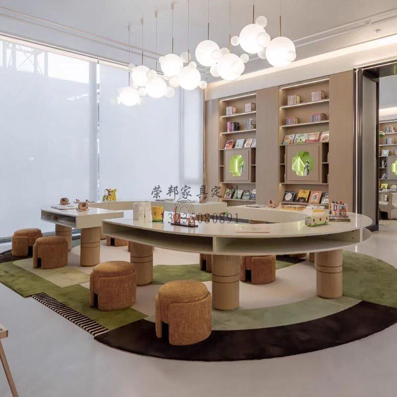 Training institution early education center children's table and chair combination hotel club baby entertainment area handmade table children's table and chair