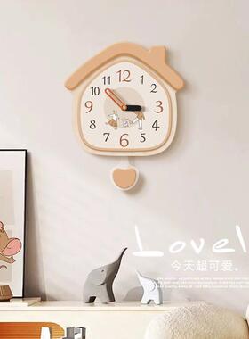 北欧风客厅创意挂钟小房子艺术时钟挂墙2024新款饭厅钟表家用挂表