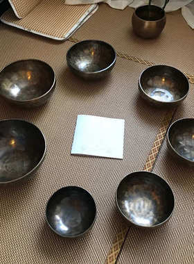 尼泊尔手工颂钵满月颂钵静心钵铜磬钵盂碗禅修瑜伽冥想疗愈佛音碗