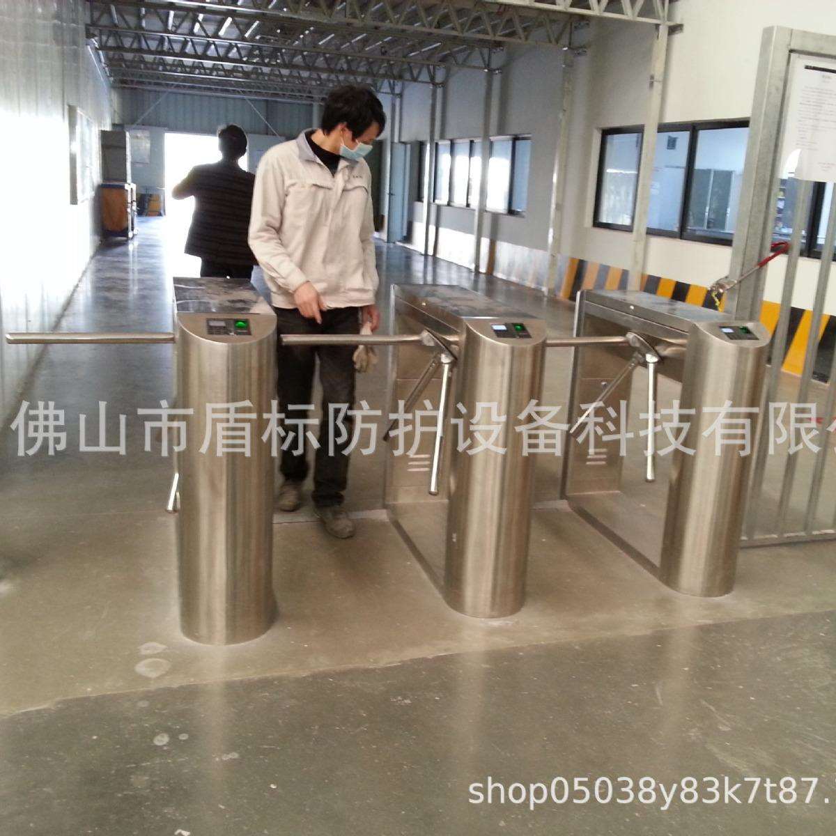 Unit personnel entry and exit access control attendance three-roller rotary gate machine face recognition pole gate half-height channel