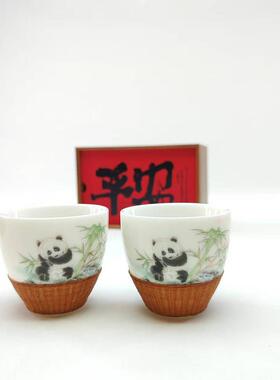 竹丝扣瓷熊猫杯高端茶具商务礼品独特手工艺礼品四川特色送外宾