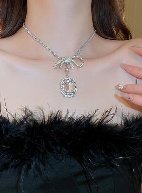 蝴蝶结夸张珍珠项链小众气质项链