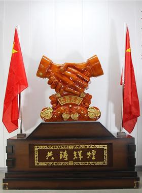 合作共赢握手摆件落地办公室诚信握手客厅装饰品公司商务开 业礼