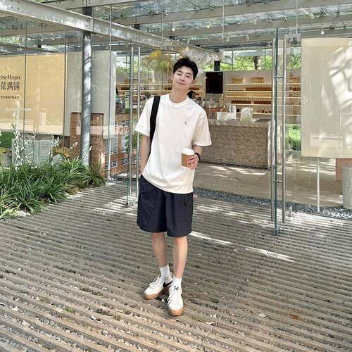 藏青休闲 口袋工装短裤男生夏季2026新款宽松百搭简约五分裤子 - 图2