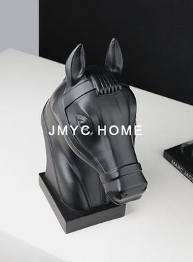 柜轻奢意式树脂黑白电马头雕摆件样板塑房视EBY柜售楼部客厅酒装