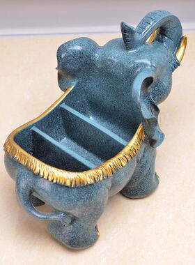 树脂工艺品欧式摆件客厅电视柜玄关酒柜装饰品家居房间摆设象收纳