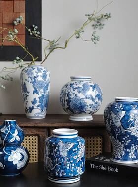 青花瓷陶瓷花瓶中古高级感侘寂风复古摆件红色中式宋代美学插花瓶