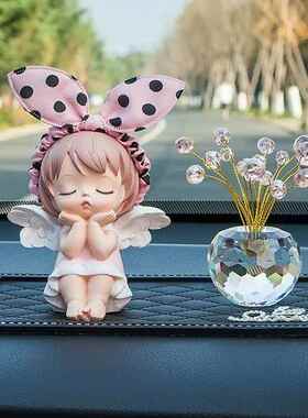 加摆世汽车件天使车内个性可女爱款车载神装饰用品AMV大全