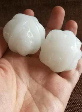 阿富汗白玉核桃把件健身球把玩核桃款手溜球把玩件手球一对批发