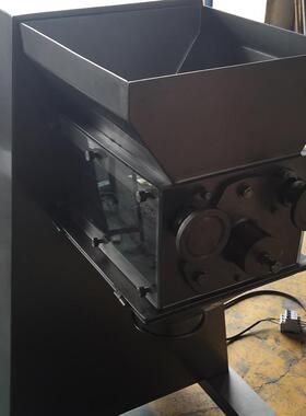 厂家供应摇摆颗粒机不锈钢板蓝根制粒机全自动高速摇摆式颗粒机