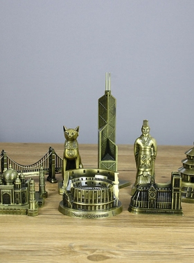 巴黎埃菲尔铁塔摆件世界地标建筑