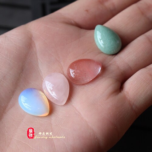 DIY饰品配件 13*18mm水滴形戒面 天然粉晶绿东陵西瓜晶蛋白石贴片 - 图0