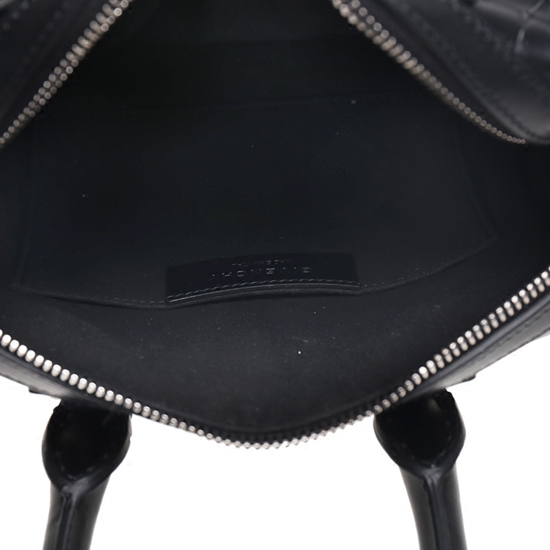 givenchy /纪梵希女士黑色斜挎包 珍品网女士包袋