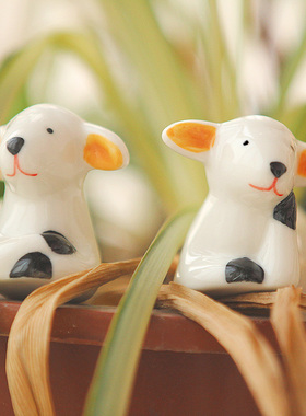 白瓷可爱小羊桌面装饰家居摆设