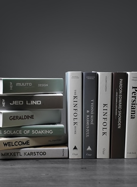 新款假书服装陈列摄影美式风摆件