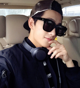 情侣款方形墨镜